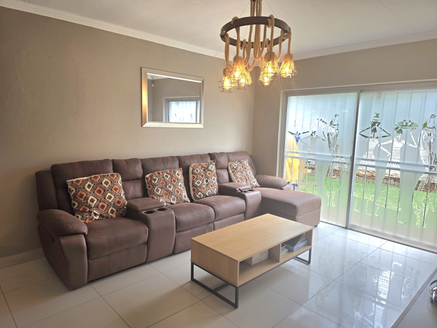 3 Bedroom Property for Sale in Heuwelsig Estate Gauteng