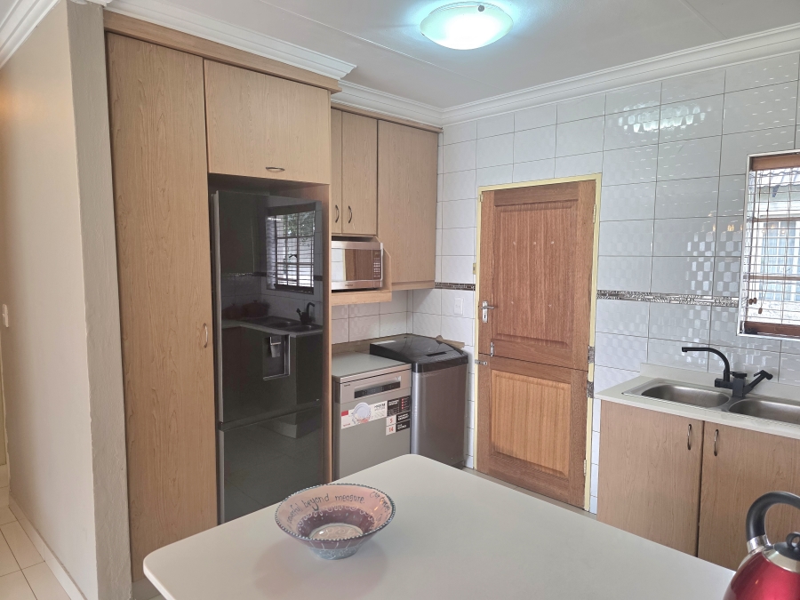 3 Bedroom Property for Sale in Heuwelsig Estate Gauteng