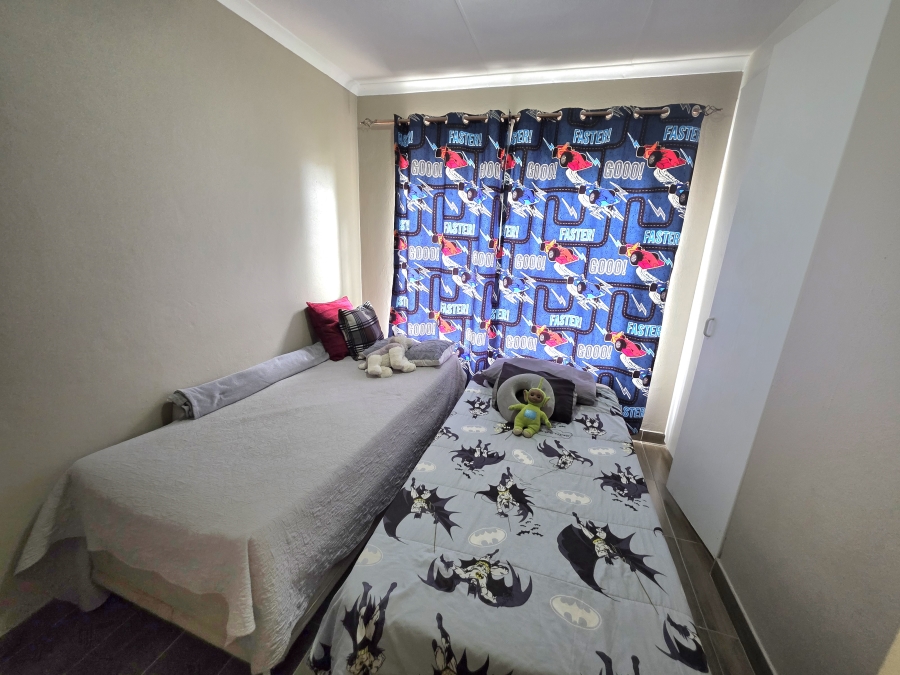 3 Bedroom Property for Sale in Heuwelsig Estate Gauteng