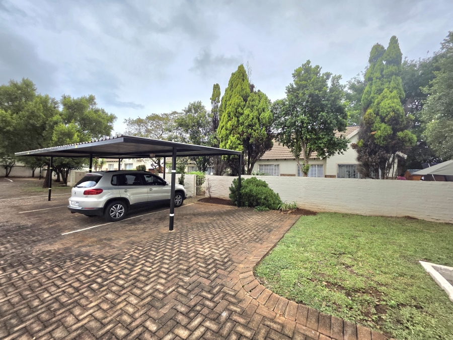 3 Bedroom Property for Sale in Heuwelsig Estate Gauteng