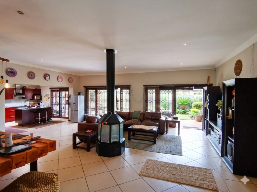 3 Bedroom Property for Sale in Sydenham Gauteng