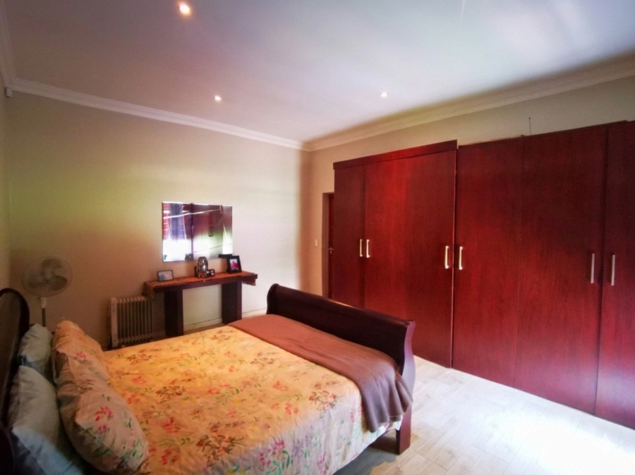3 Bedroom Property for Sale in Sydenham Gauteng