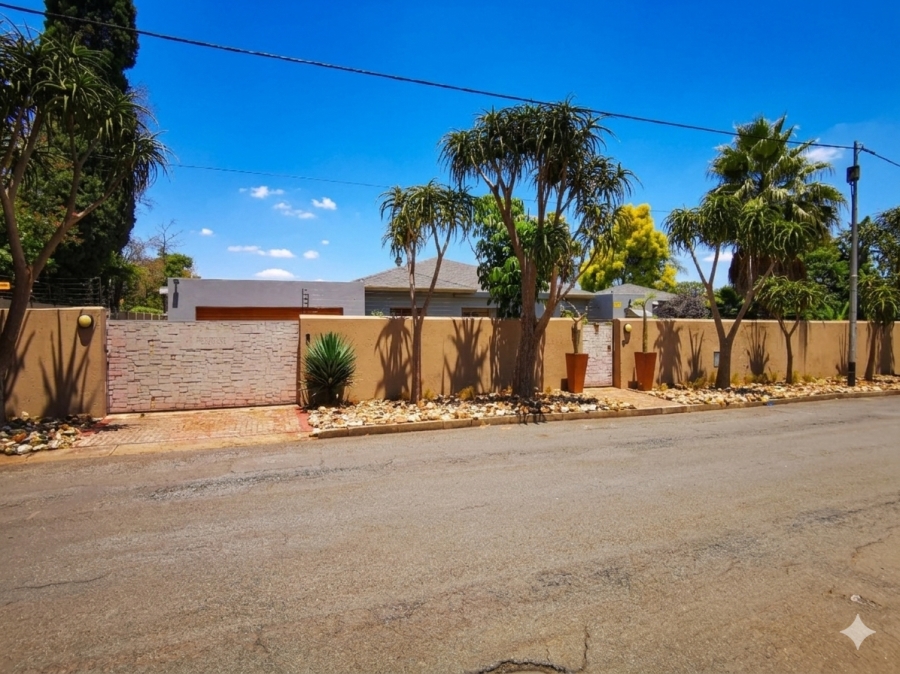 3 Bedroom Property for Sale in Sydenham Gauteng