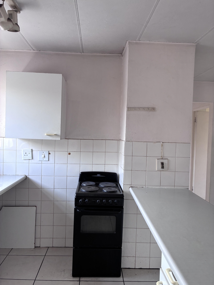 2 Bedroom Property for Sale in Vorna Valley Gauteng