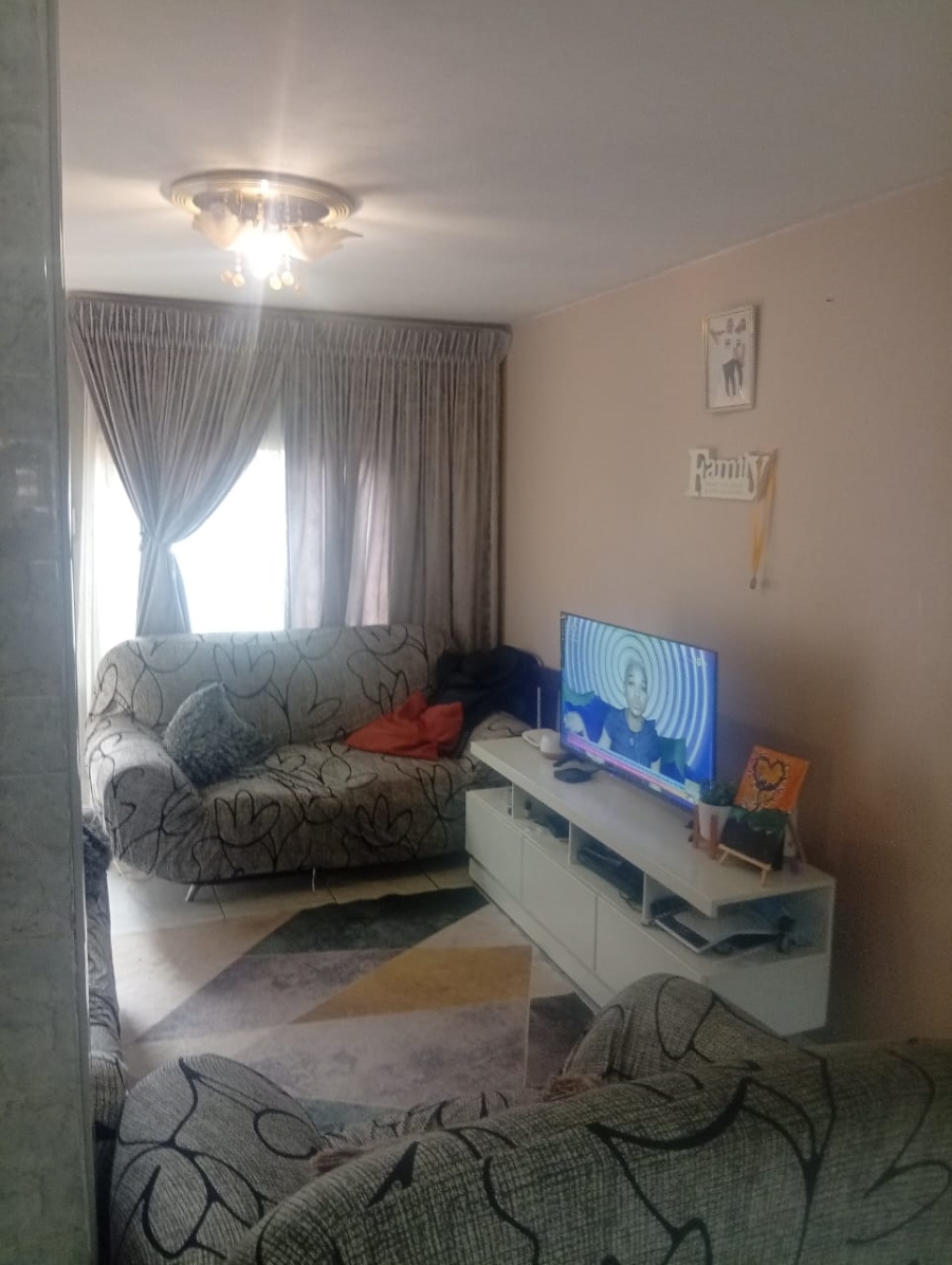 3 Bedroom Property for Sale in Jabulani Gauteng