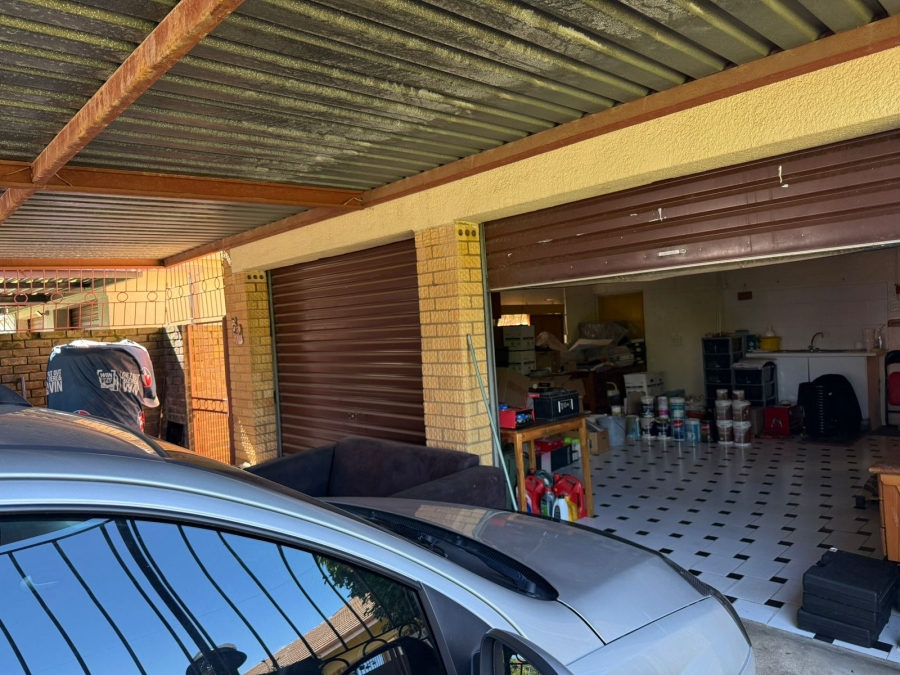 4 Bedroom Property for Sale in Horison Gauteng