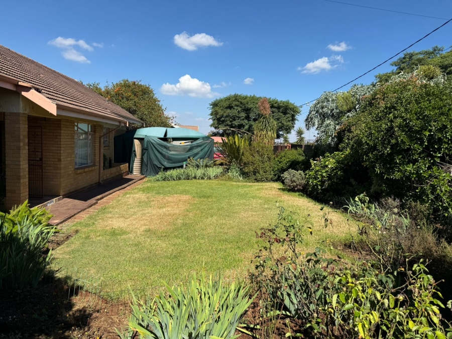 4 Bedroom Property for Sale in Horison Gauteng