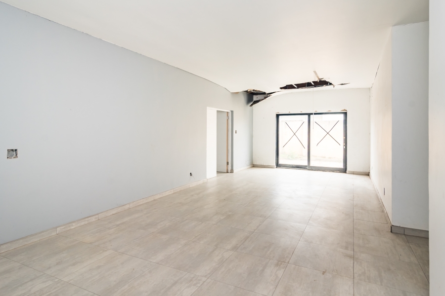 3 Bedroom Property for Sale in Northwold Gauteng