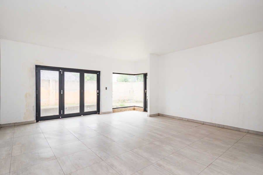 3 Bedroom Property for Sale in Northwold Gauteng