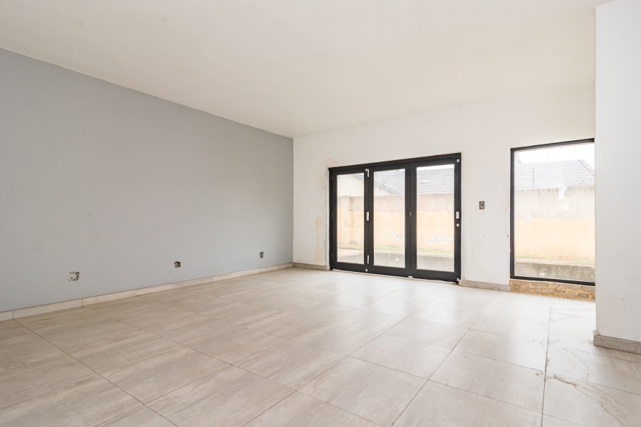 3 Bedroom Property for Sale in Northwold Gauteng