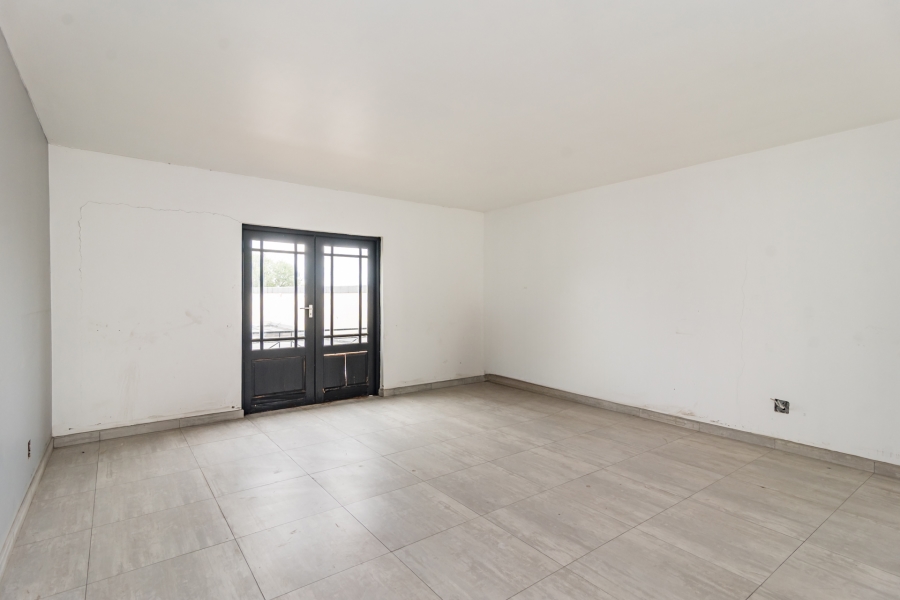 3 Bedroom Property for Sale in Northwold Gauteng