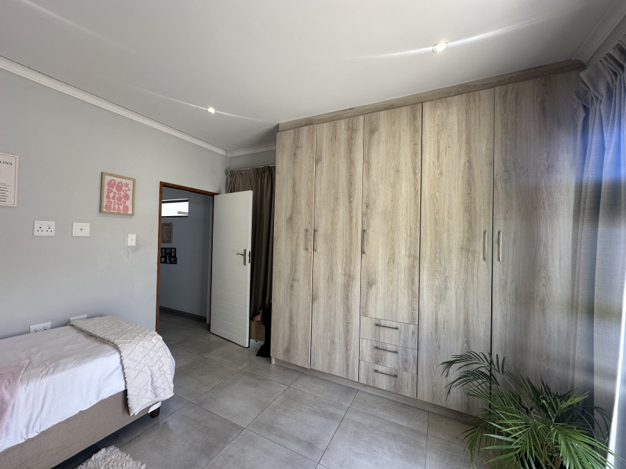 To Let 3 Bedroom Property for Rent in Chartwell Gauteng