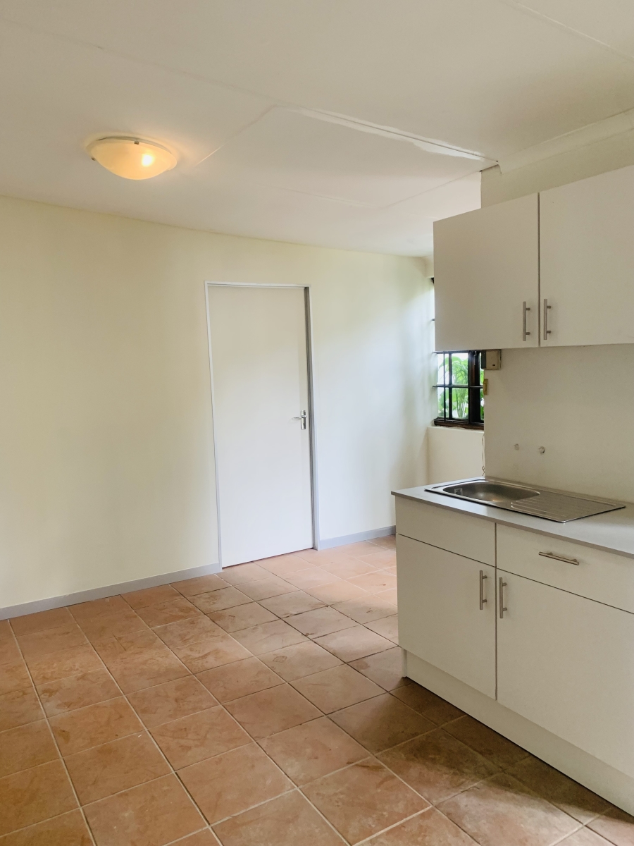 To Let 1 Bedroom Property for Rent in Kensington Gauteng