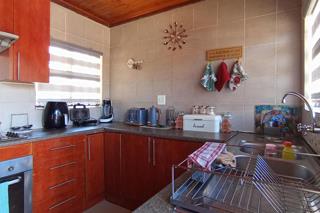 3 Bedroom Property for Sale in Karenpark Gauteng
