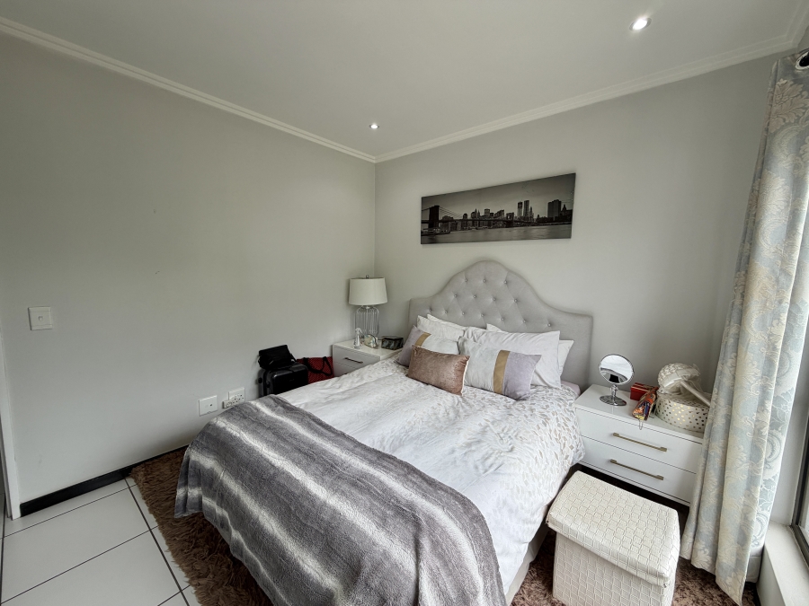 1 Bedroom Property for Sale in Barbeque Downs Gauteng