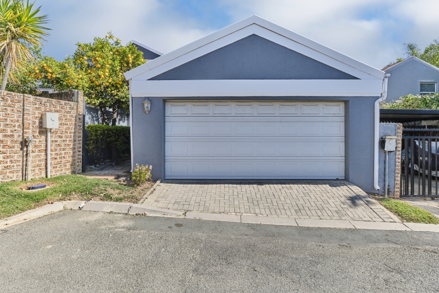 3 Bedroom Property for Sale in Barbeque Downs Gauteng