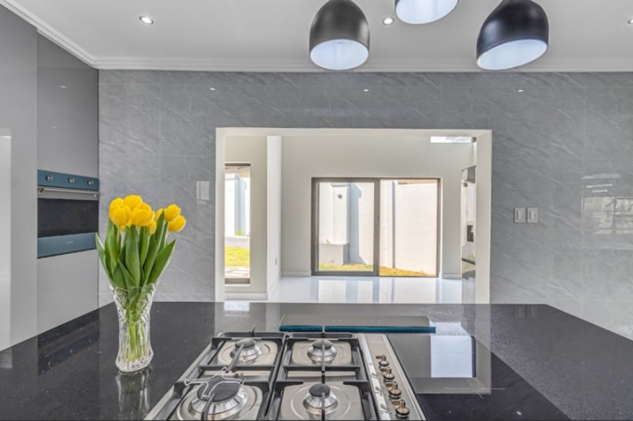 4 Bedroom Property for Sale in Bryanston Gauteng