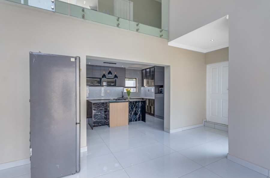 4 Bedroom Property for Sale in Bryanston Gauteng