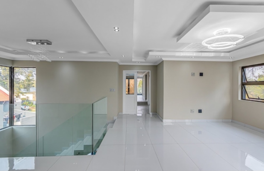 4 Bedroom Property for Sale in Bryanston Gauteng