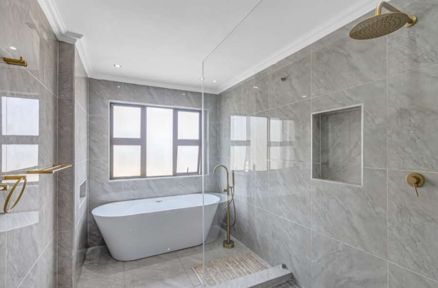 4 Bedroom Property for Sale in Bryanston Gauteng