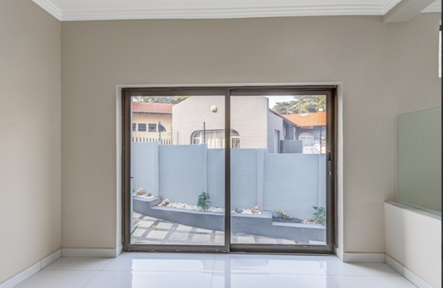 4 Bedroom Property for Sale in Bryanston Gauteng