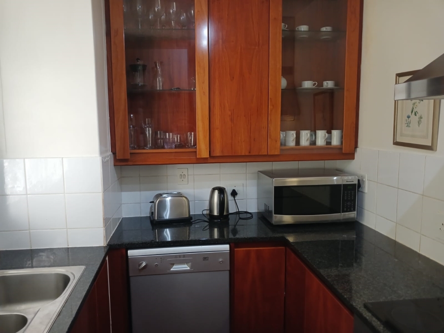 To Let 2 Bedroom Property for Rent in Sandhurst Gauteng