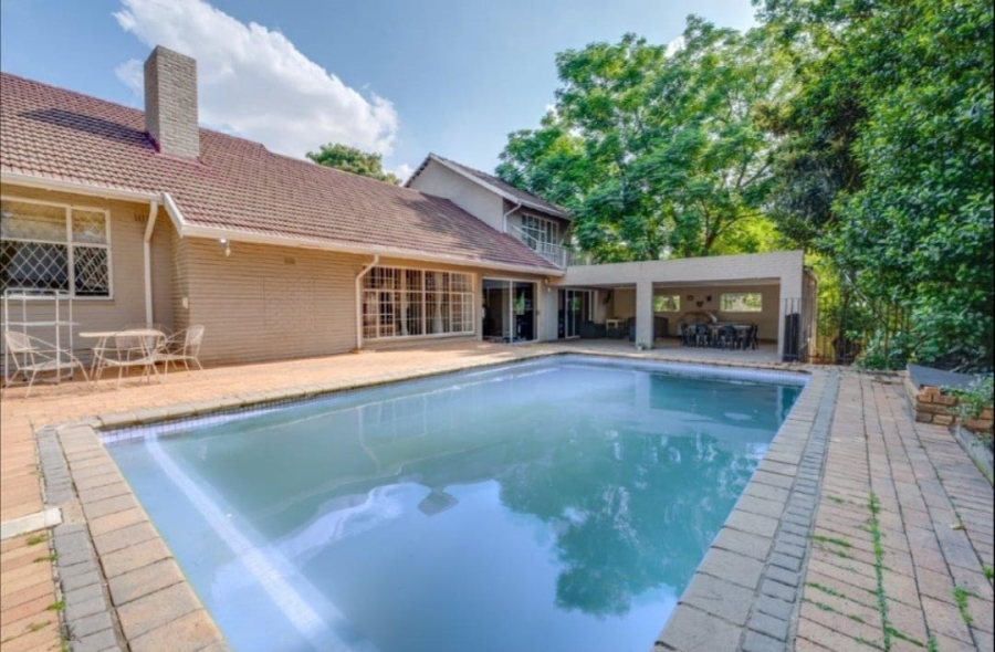 4 Bedroom Property for Sale in Savoy Estate Gauteng