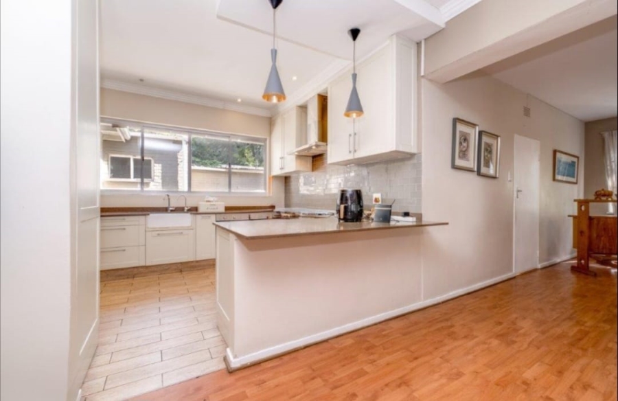 4 Bedroom Property for Sale in Savoy Estate Gauteng