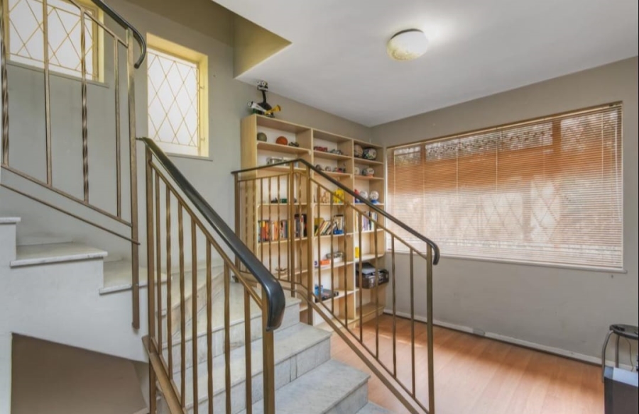 4 Bedroom Property for Sale in Savoy Estate Gauteng