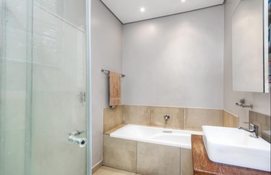 4 Bedroom Property for Sale in Savoy Estate Gauteng