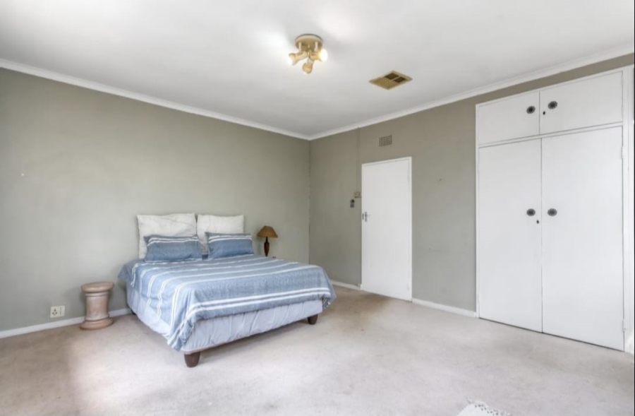 4 Bedroom Property for Sale in Savoy Estate Gauteng