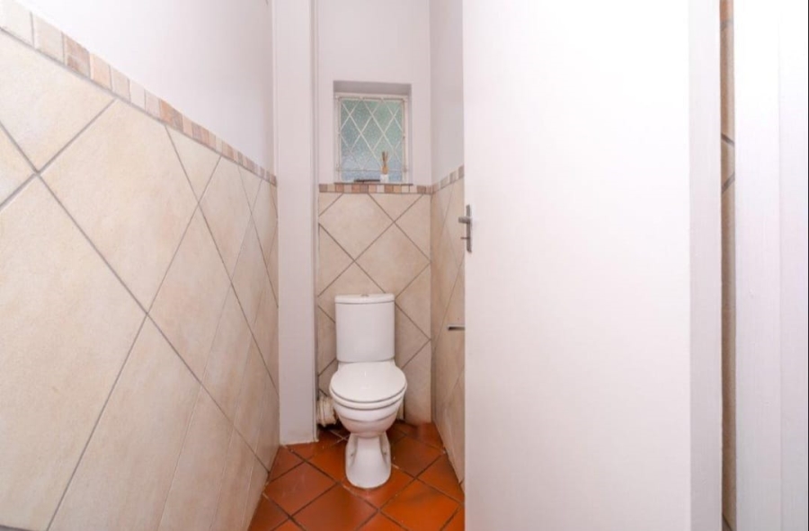 4 Bedroom Property for Sale in Savoy Estate Gauteng