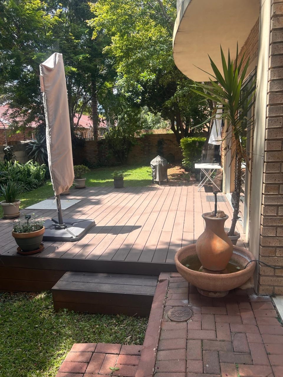 3 Bedroom Property for Sale in Eldoraigne Gauteng