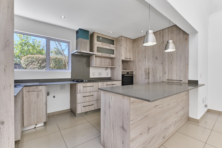 3 Bedroom Property for Sale in Barbeque Downs Gauteng