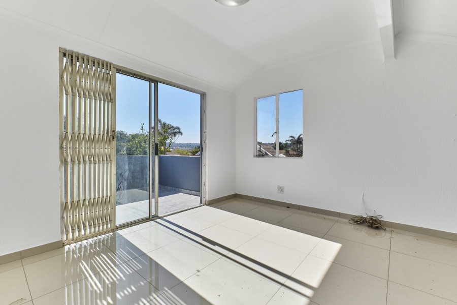 3 Bedroom Property for Sale in Barbeque Downs Gauteng