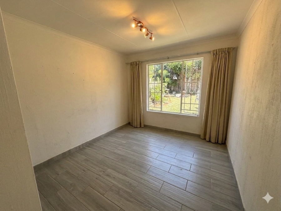3 Bedroom Property for Sale in Barbeque Downs Gauteng