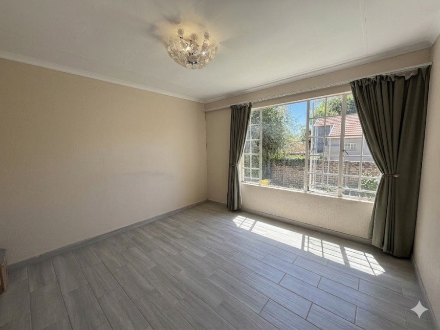 3 Bedroom Property for Sale in Barbeque Downs Gauteng