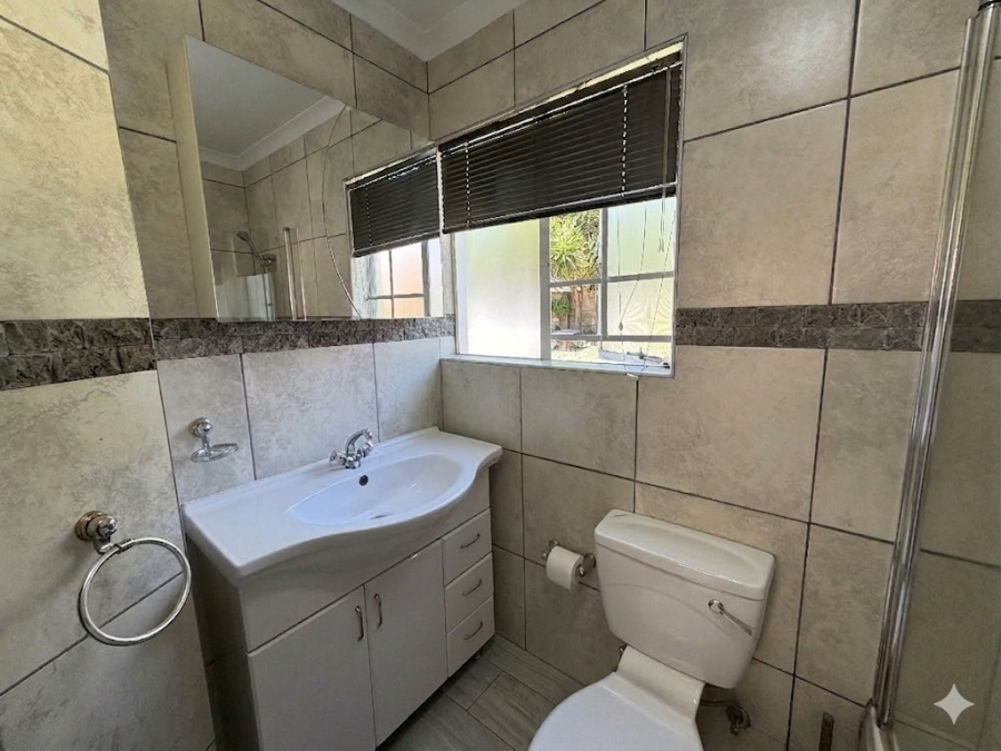 3 Bedroom Property for Sale in Barbeque Downs Gauteng