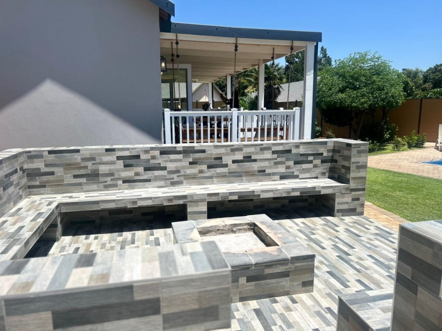 4 Bedroom Property for Sale in Eldoraigne Gauteng