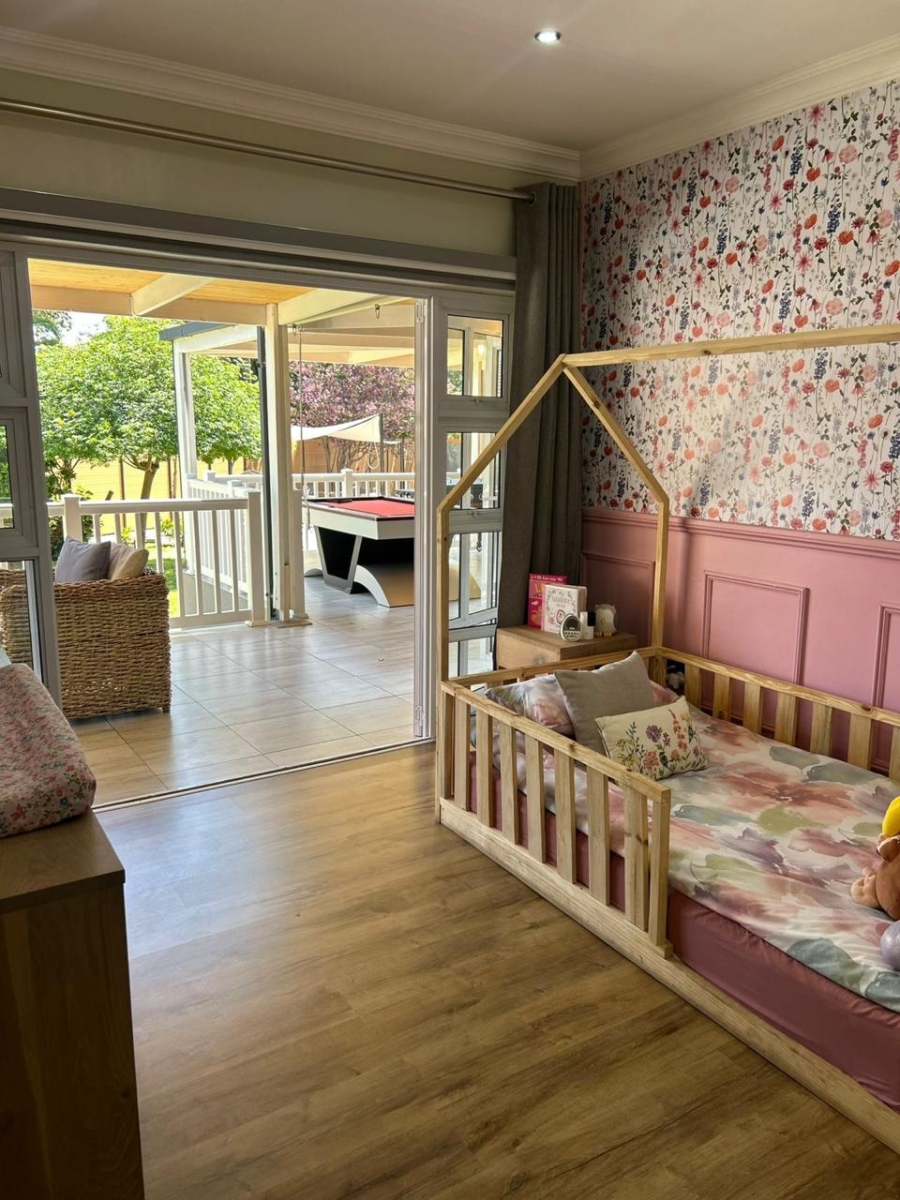 4 Bedroom Property for Sale in Eldoraigne Gauteng