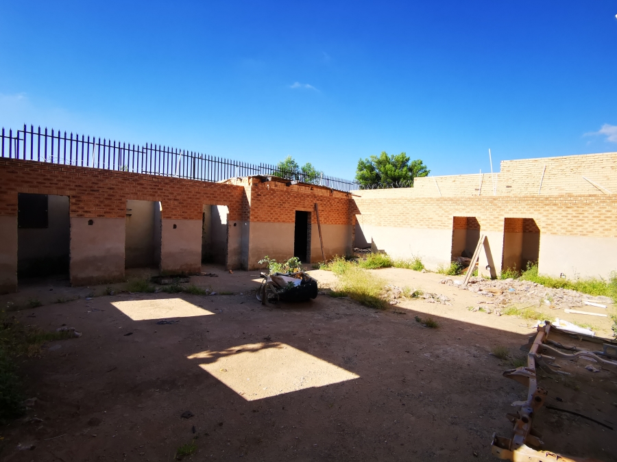 Commercial Property for Sale in Anchorville Gauteng