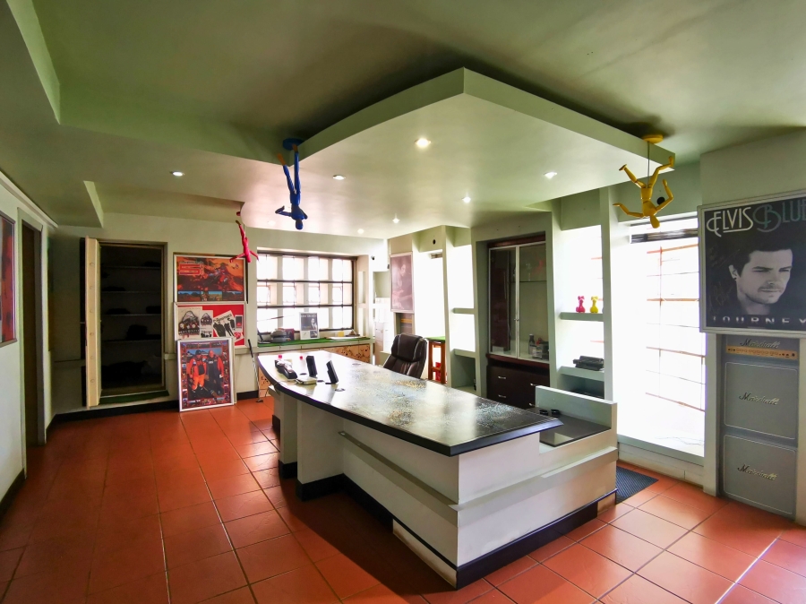 Commercial Property for Sale in Wychwood Gauteng