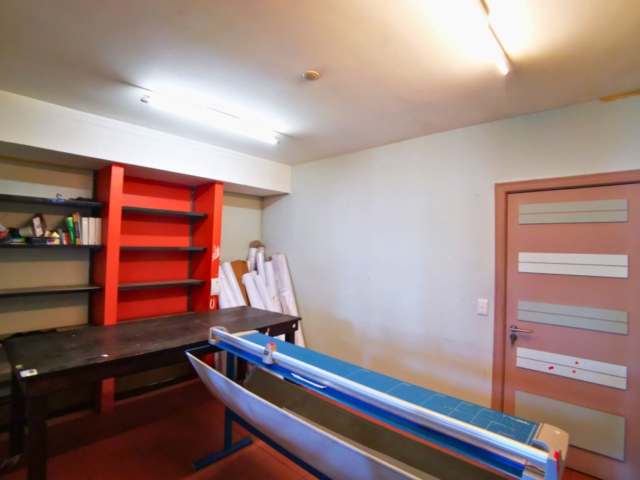 Commercial Property for Sale in Wychwood Gauteng