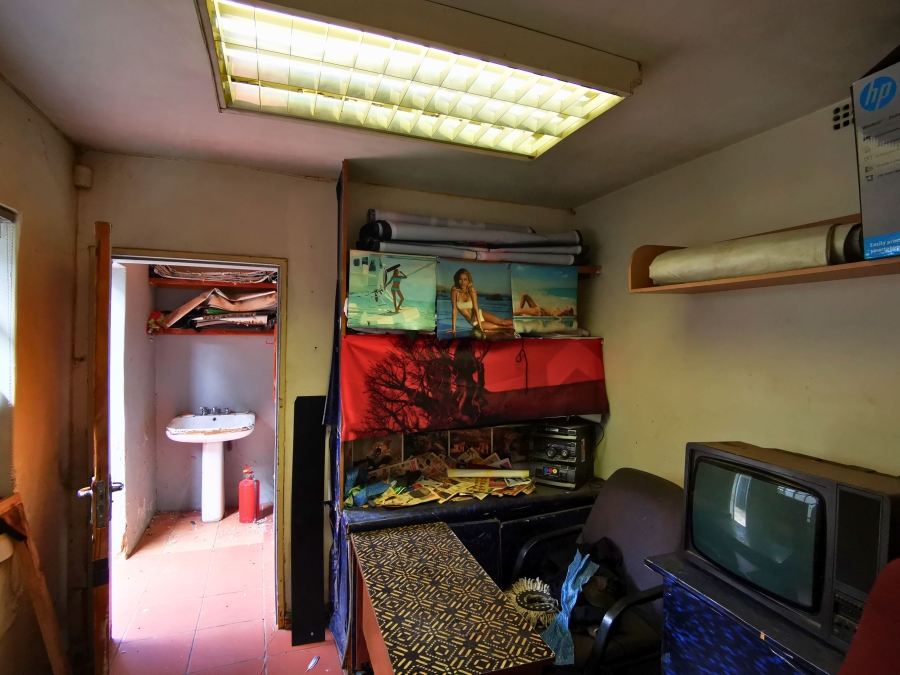 Commercial Property for Sale in Wychwood Gauteng