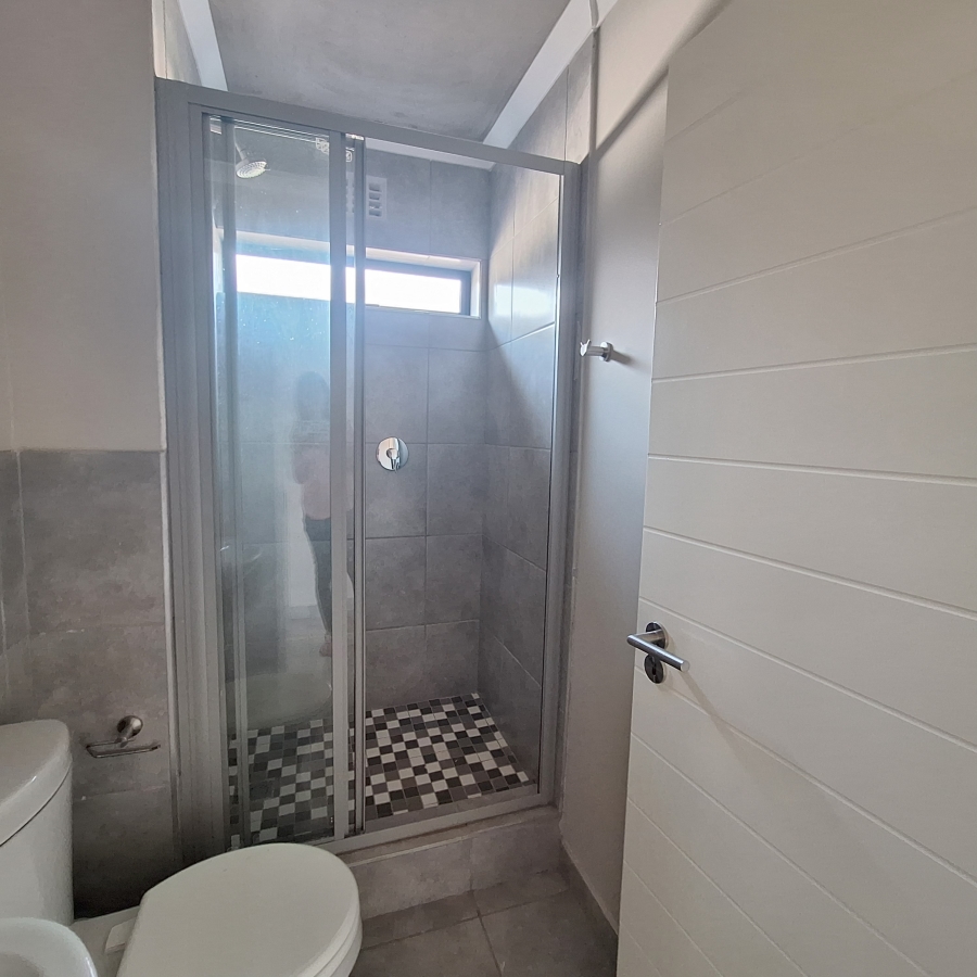 To Let 2 Bedroom Property for Rent in Sinoville Gauteng