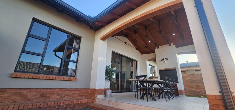 3 Bedroom Property for Sale in Six Fountains Residential Estate Gauteng