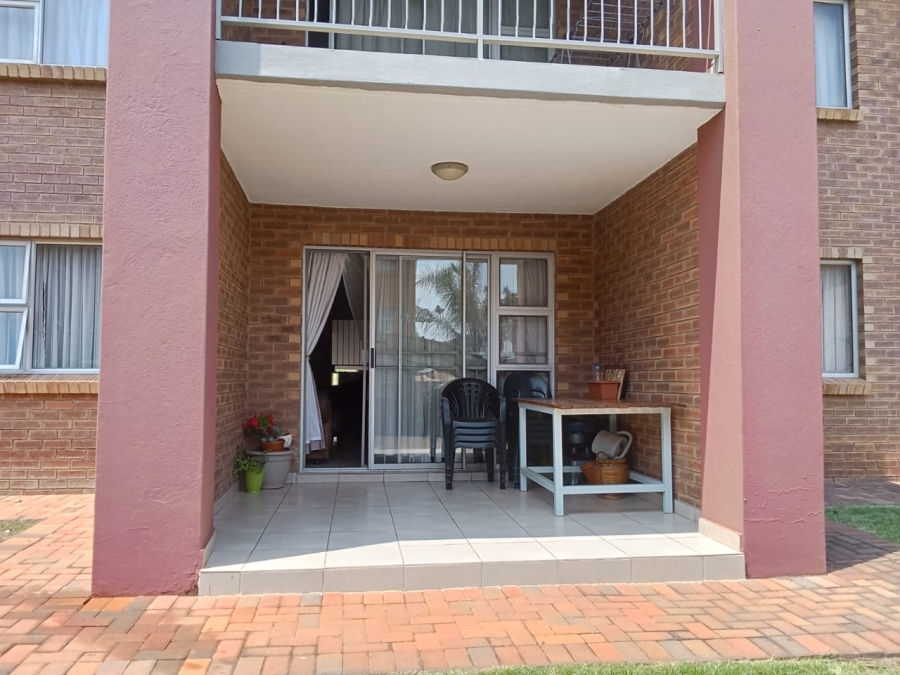 2 Bedroom Property for Sale in Montana Gauteng