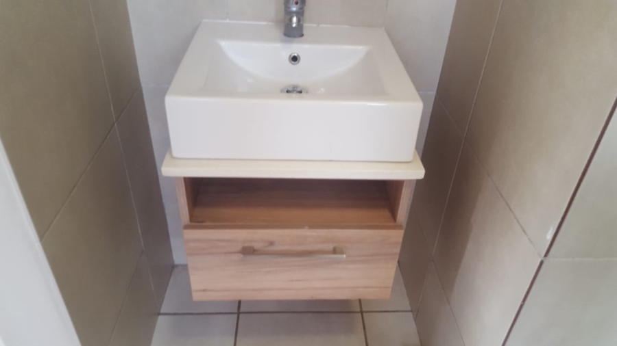 2 Bedroom Property for Sale in Montana Gauteng