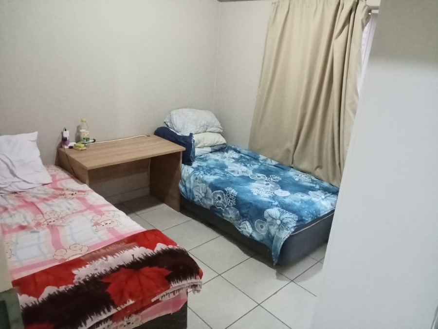 2 Bedroom Property for Sale in Montana Gauteng