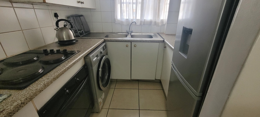 2 Bedroom Property for Sale in Waterkloof Glen Gauteng